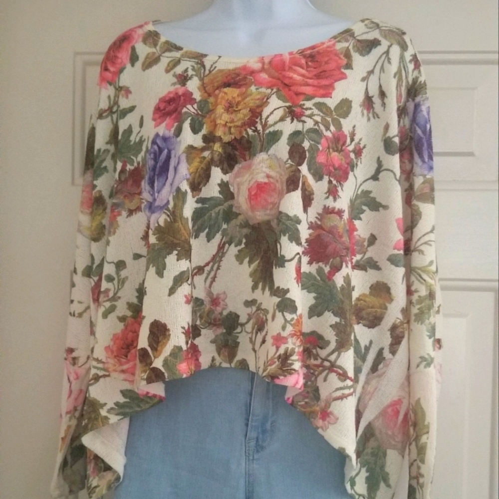 Floral Cropped Top